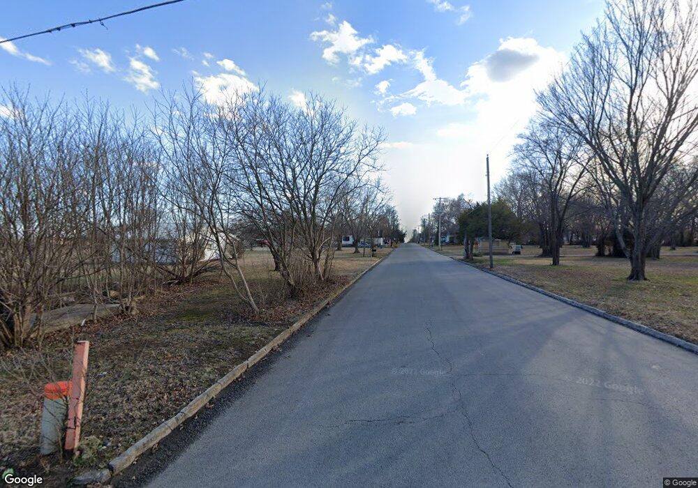 2601 Oak Ave, Parsons, KS 67357 - photo 1