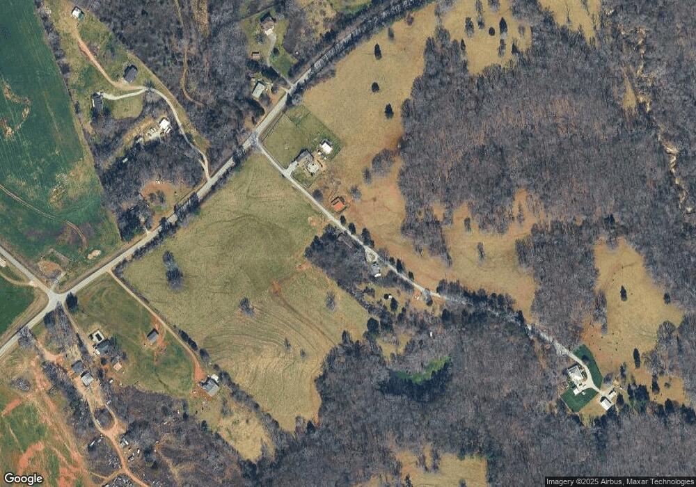 180 Turner Dr, Gillsville, GA 30543 - photo 1