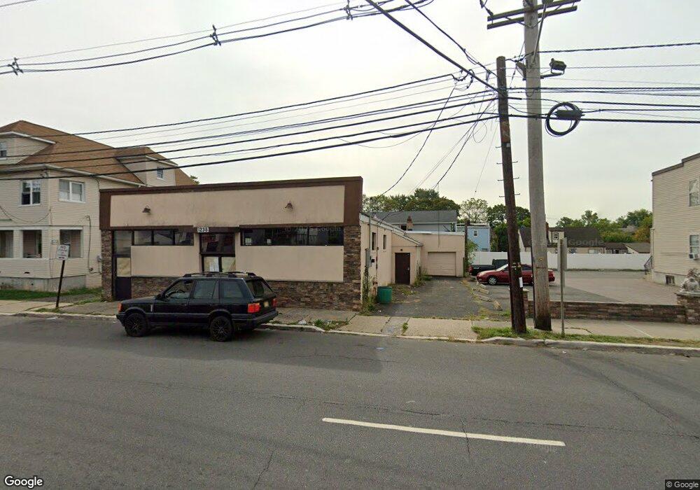 1238 E Saint Georges Ave unit 1, Linden, NJ 07036 - photo 1