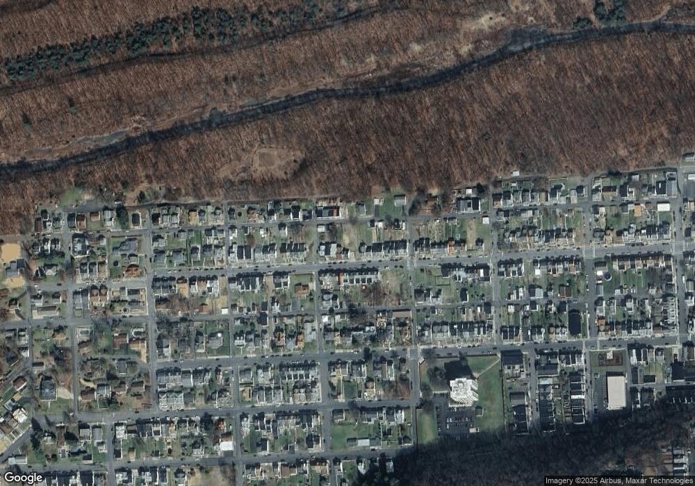 1441 W Walnut St, Coal Township, PA 17866 - photo 1