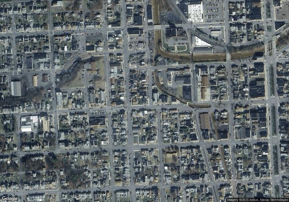 603 W Chestnut St, Shamokin, PA 17872 - photo 1