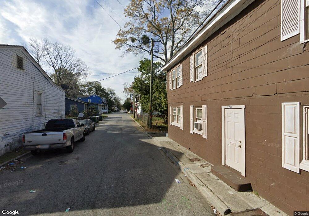 802 W 39th St, Savannah, GA 31415 - photo 1