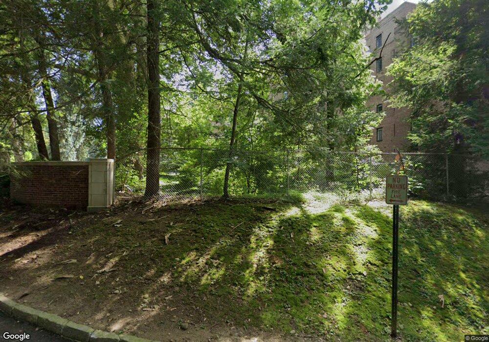 100 Ardsley Ave W unit 1C, Irvington, NY 10533 - photo 1