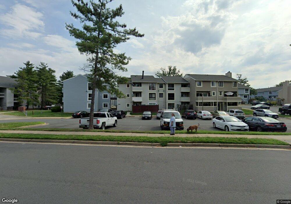 8611-E Sacramento Dr, Alexandria, VA 22309 - photo 1