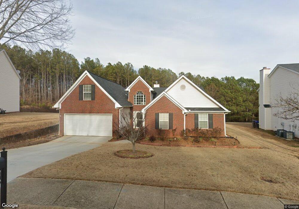 4075 Crescent Walk Ln, Suwanee, GA 30024 - photo 1