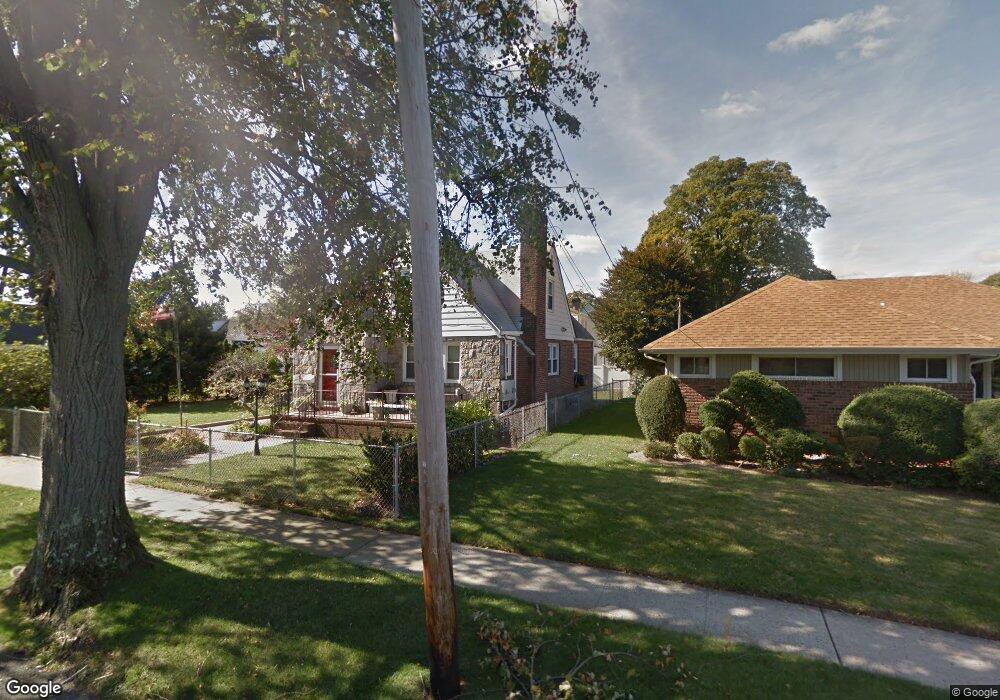 51 Mayfair Ave, West Hempstead, NY 11552 - photo 1