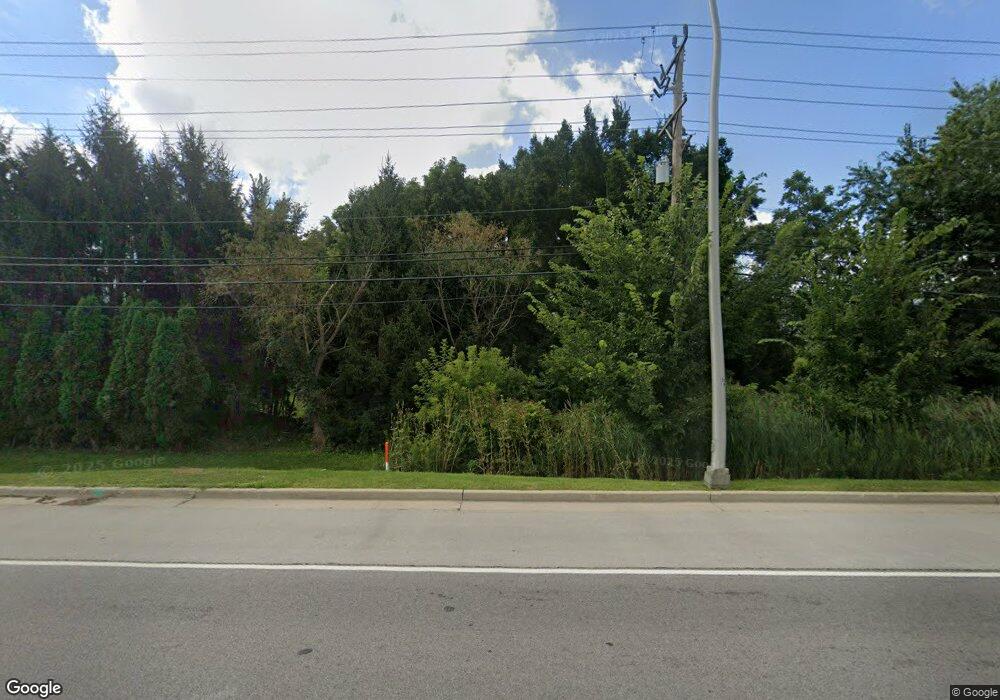 4085 W Algonquin Rd, Algonquin, IL 60102 - photo 1