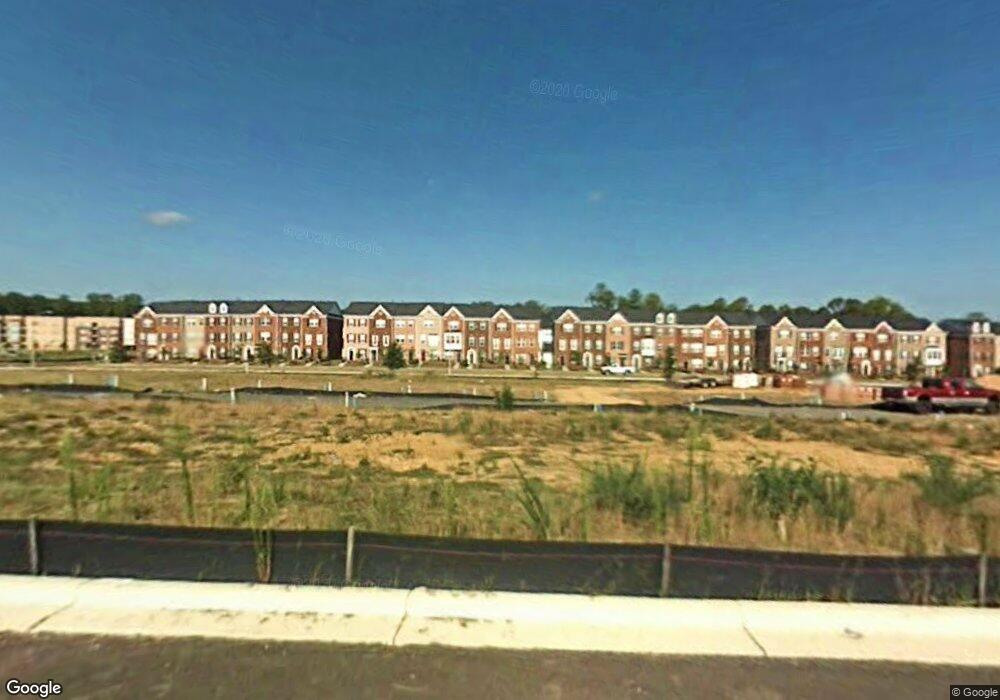 522 Jurgensen Place unit J057, Landover, MD 20785 - photo 1