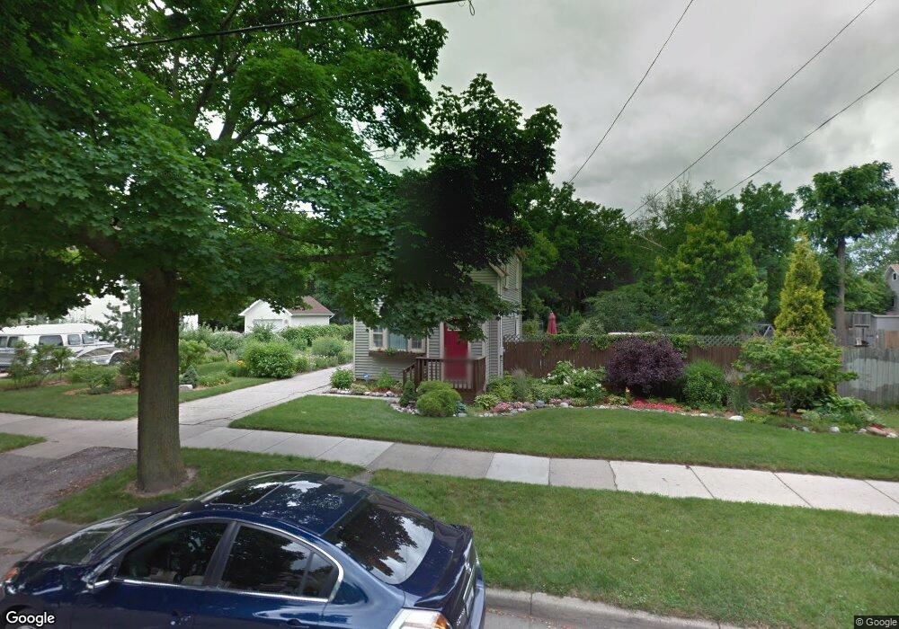 515 N Butler Blvd, Lansing, MI 48915 - photo 1