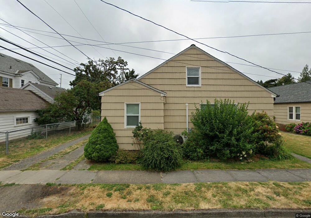 1006 E 2nd St, Newberg, OR 97132 - photo 1