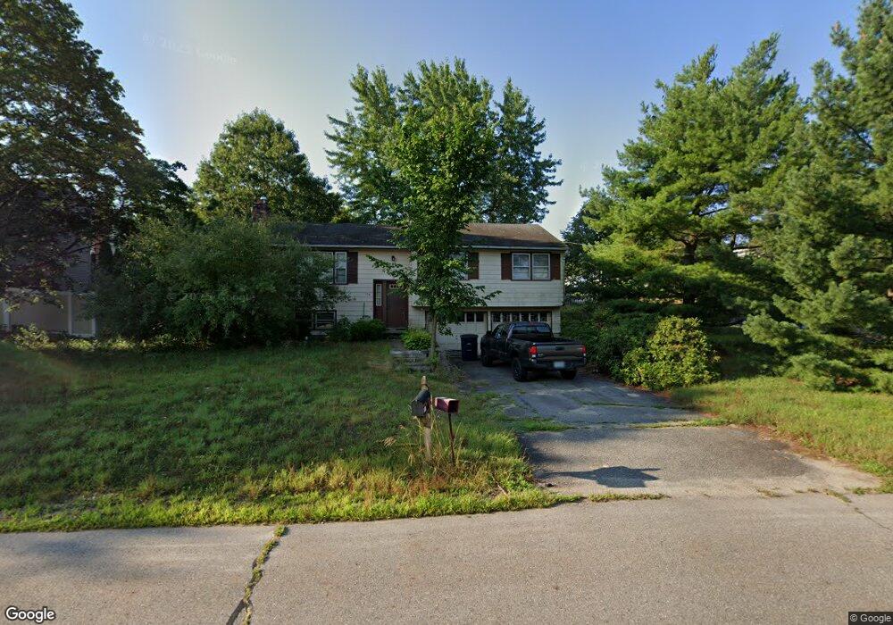 170 Cypress Ln, Nashua, NH 03063 - photo 1