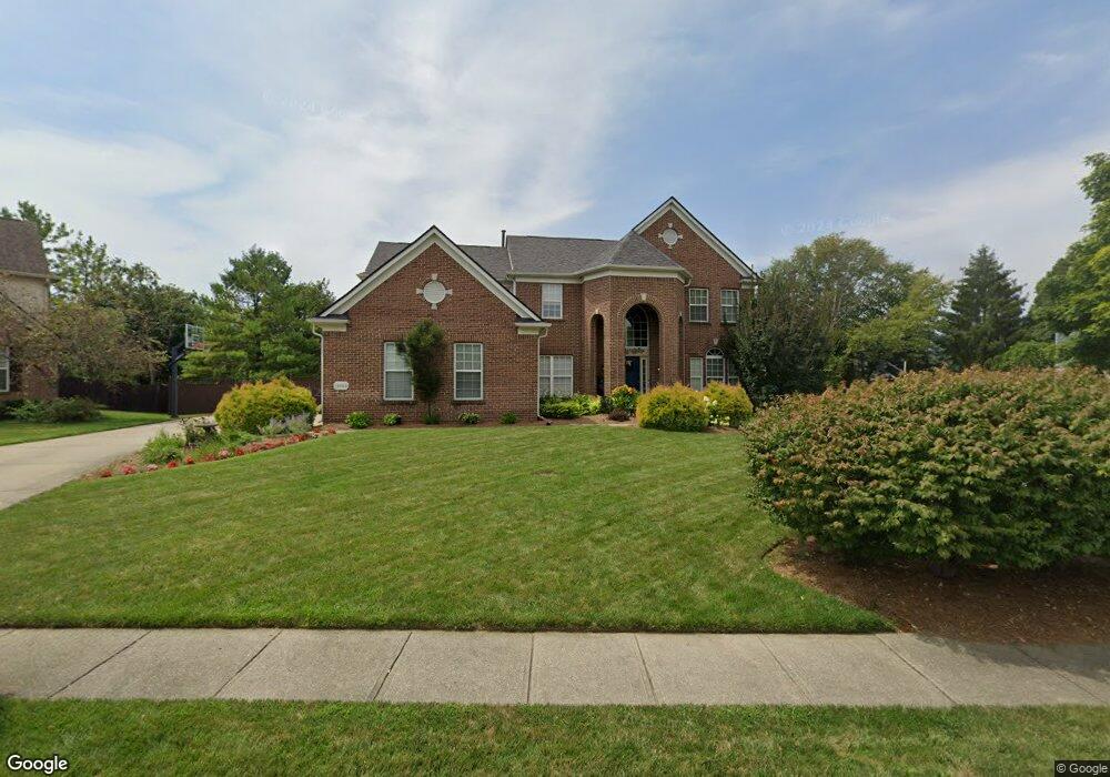 11662 Tasman Cir, Fishers, IN 46037 - photo 1