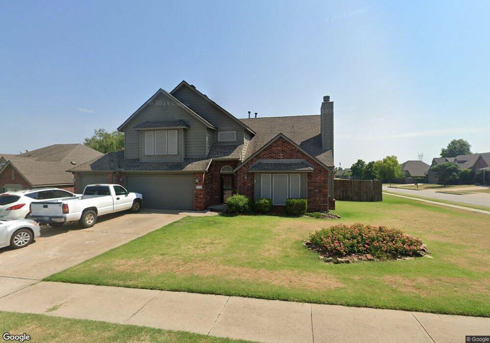 2533 W Natchez St, Broken Arrow, OK 74011 - photo 1