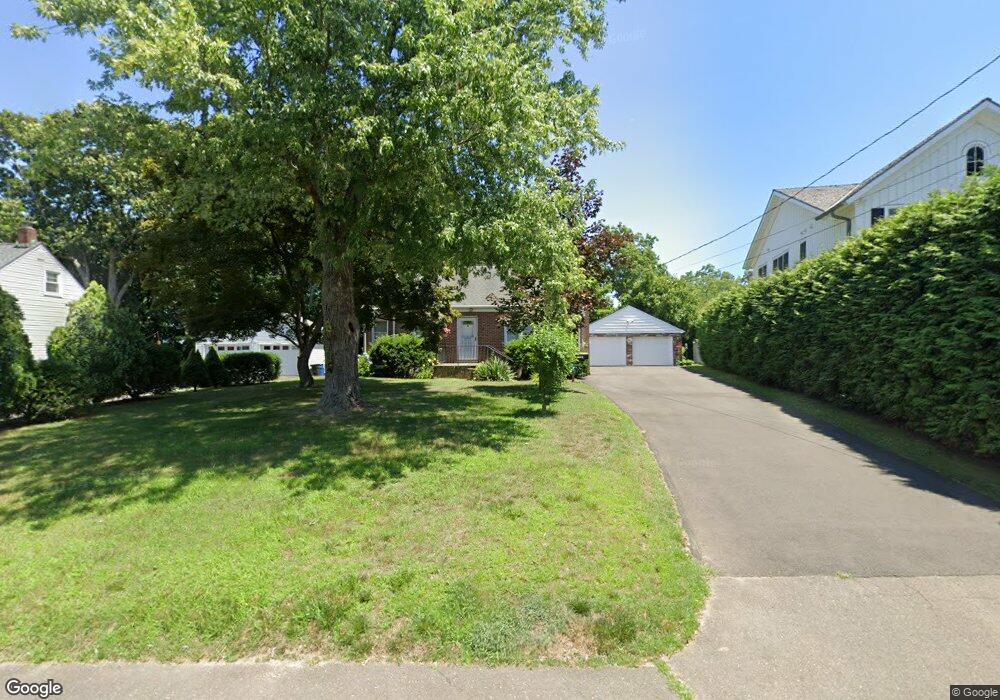 61 Sheephill Rd, Riverside, CT 06878 - photo 1