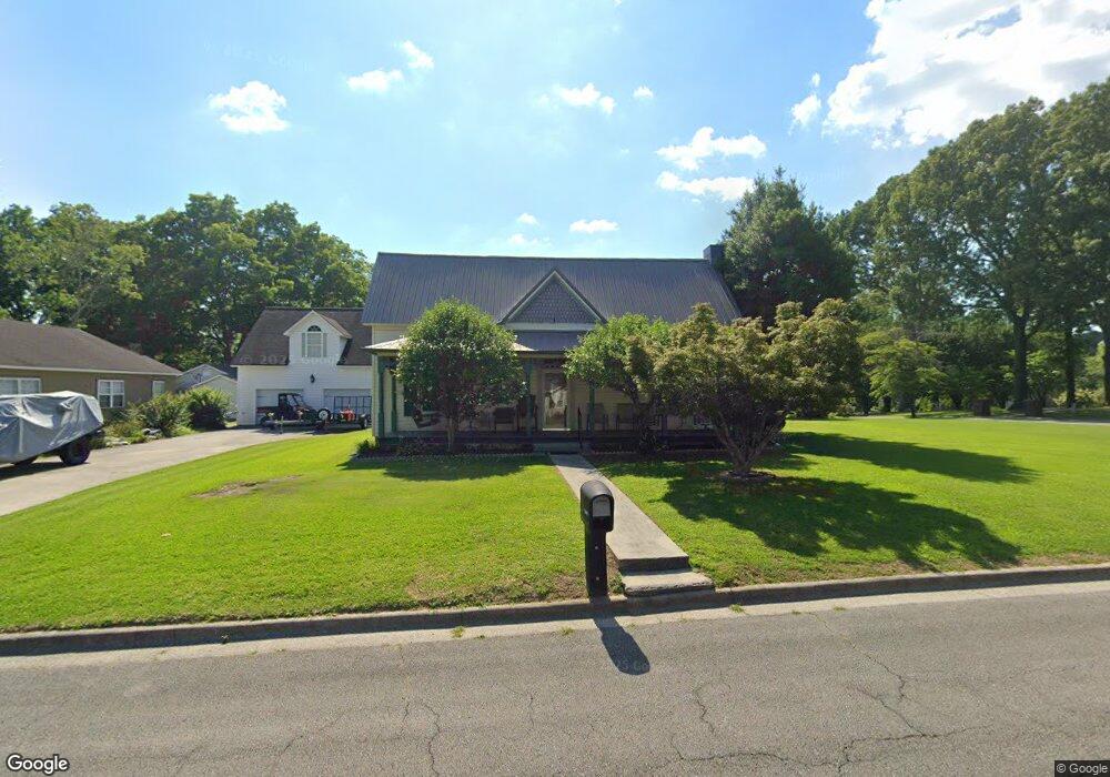 1307 4th Ave NE, Cullman, AL 35055 - photo 1