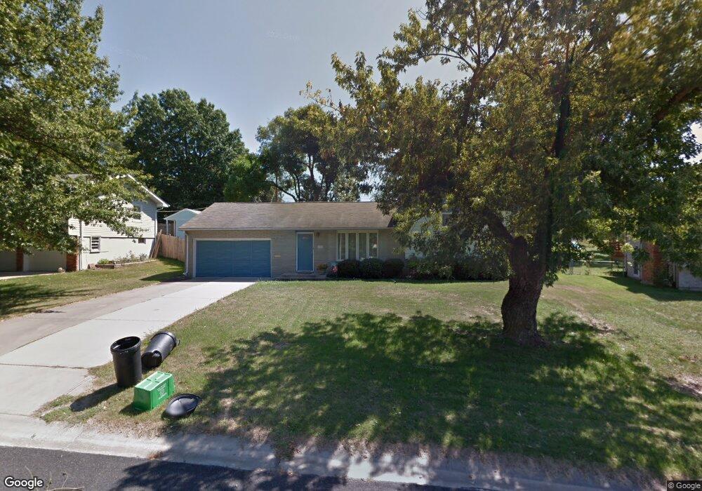 13115 Pennycross Rd, Lenexa, KS 66215 - photo 1