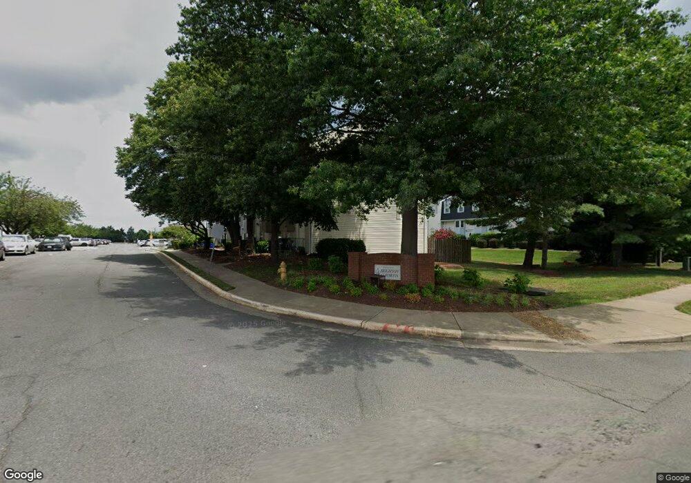 7951 Brighton Way unit 40, Manassas, VA 20109 - photo 1