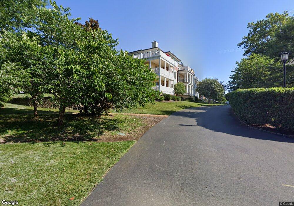 415 White Gables Ln unit 102, Charlottesville, VA 22903 - photo 1