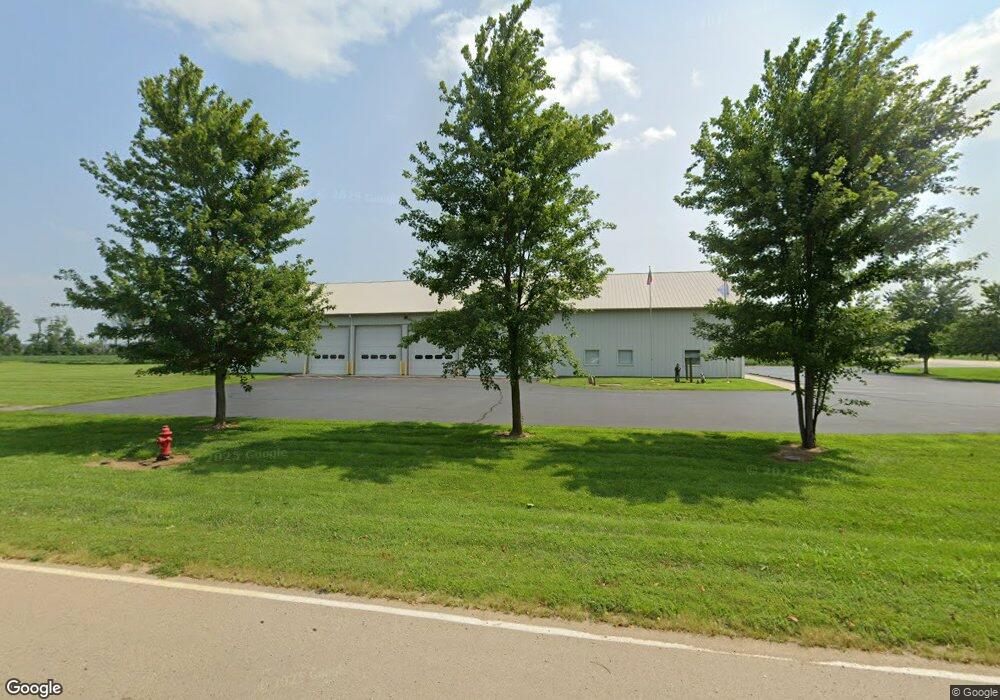 811 E 450 S, Columbus, IN 47201 - photo 1