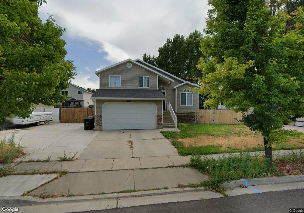2097 W 2220 N unit 16, Clearfield, UT 84015 - photo 1