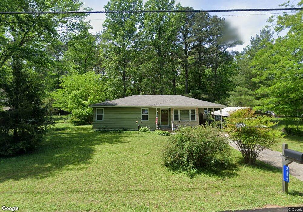 2252 5th St NE, Center Point, AL 35215 - photo 1