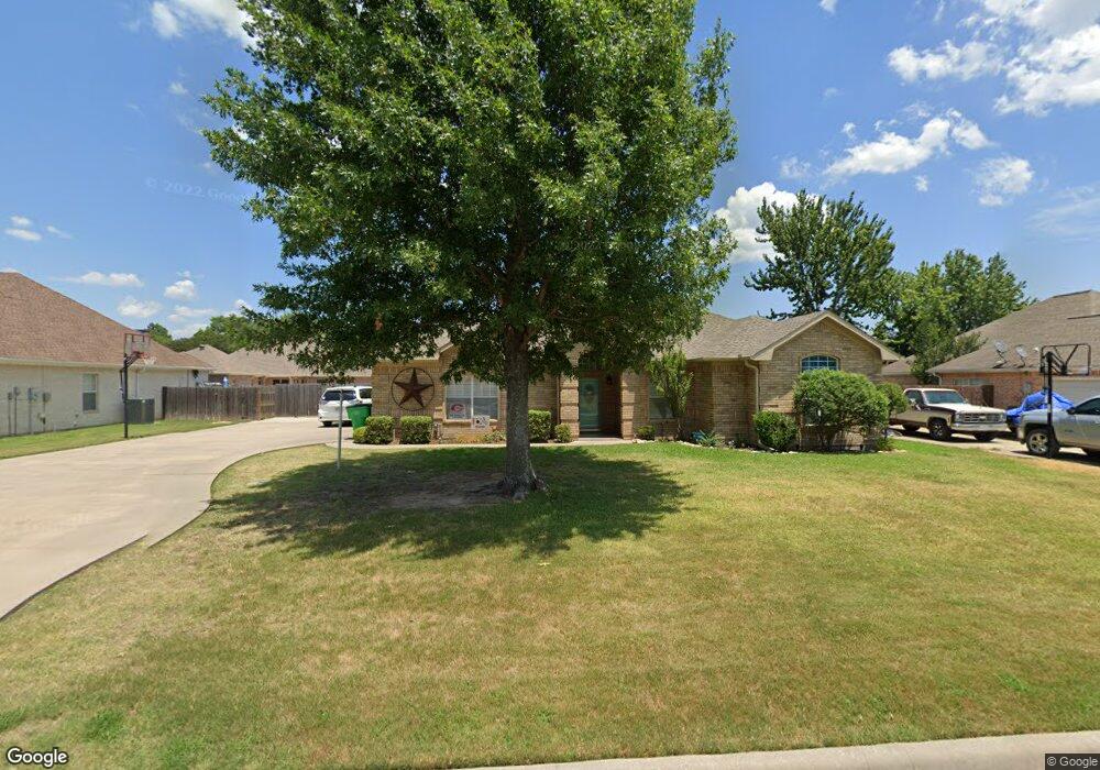 908 Wheeler Creek Dr, Gainesville, TX 76240 - photo 1