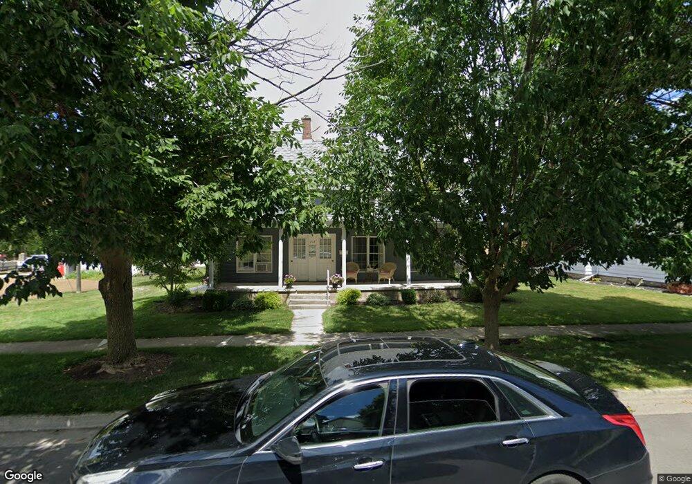 217 W Van Buren St, Berne, IN 46711 - photo 1