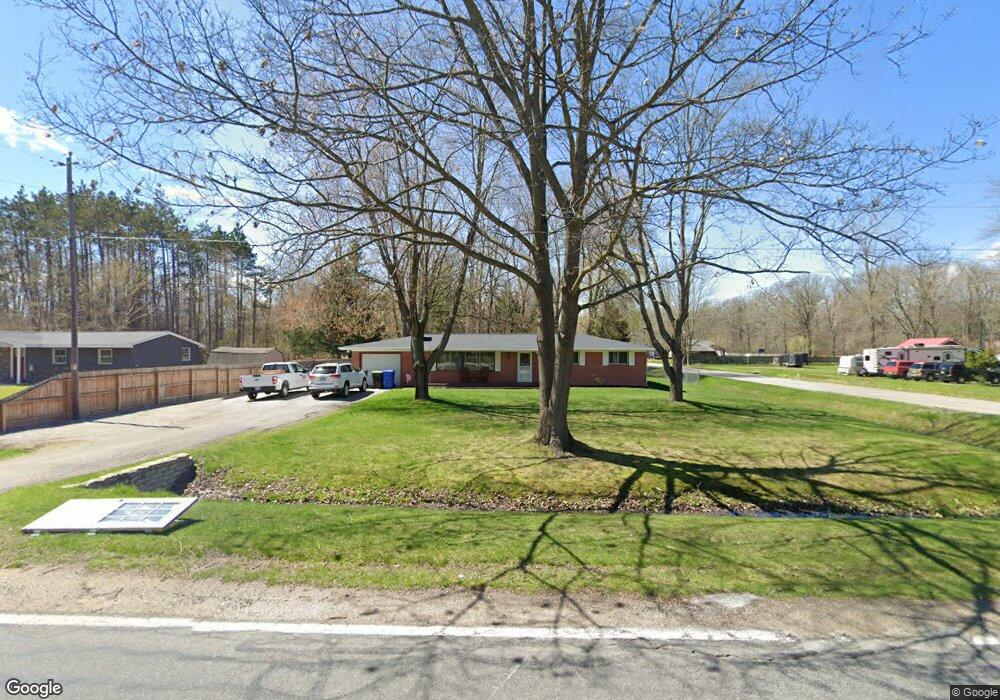 707 Sandow Rd, Midland, MI 48640 - photo 1