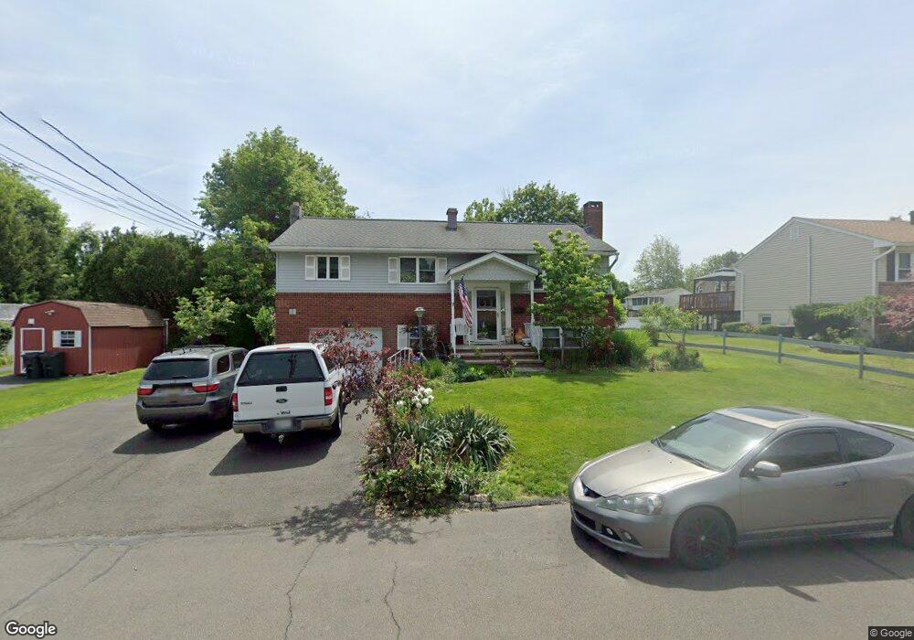 29 Sengstacken Dr, Stony Point, NY 10980 - photo 1