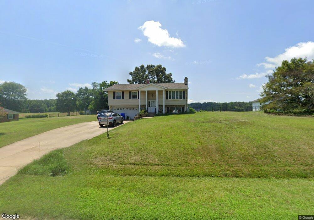 9347 Winkler Ln, La Plata, MD 20646 - photo 1