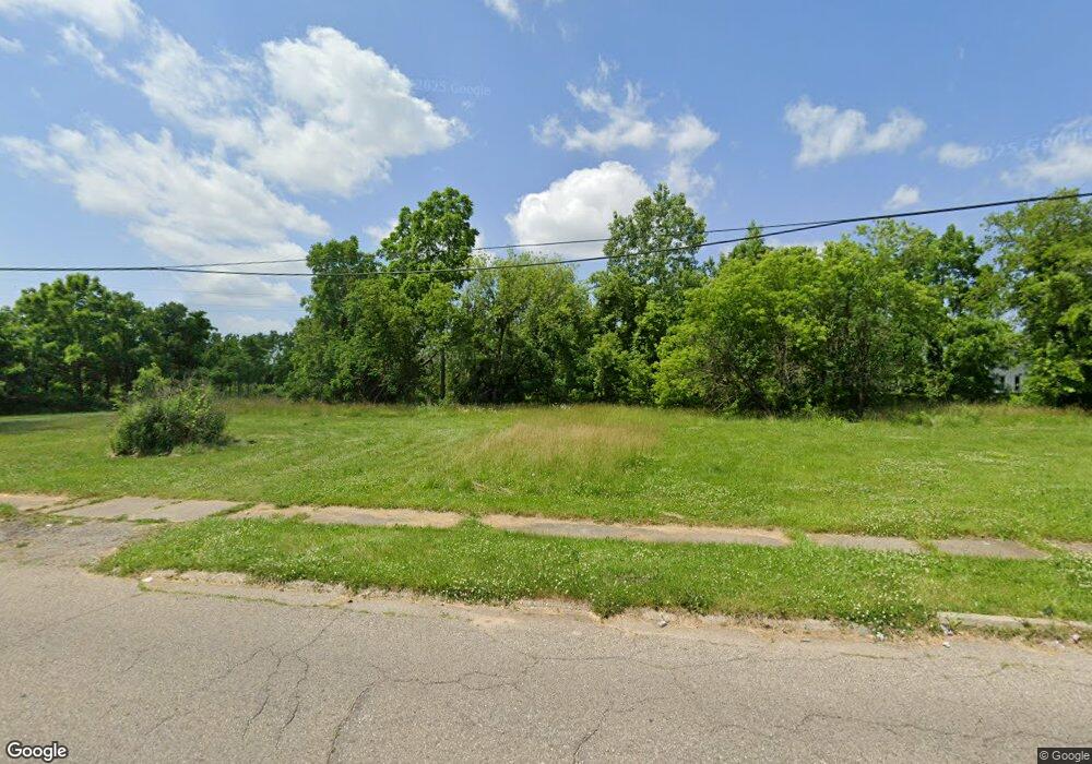 2022 Clifford St, Flint, MI 48503 - photo 1