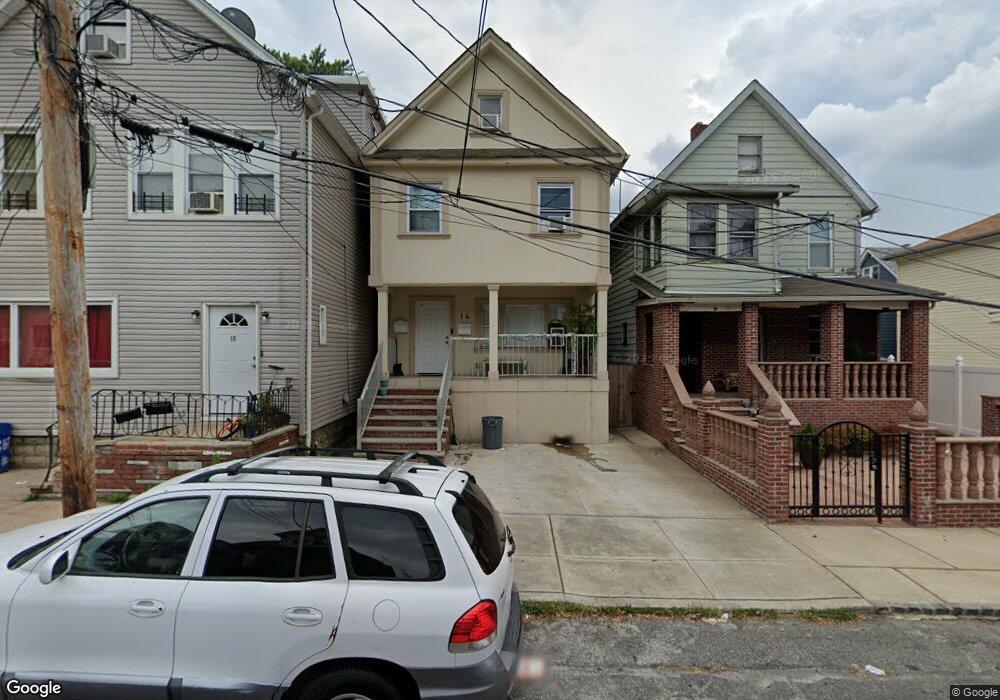 14 Grove Place unit 2, Staten Island, NY 10302 - photo 1