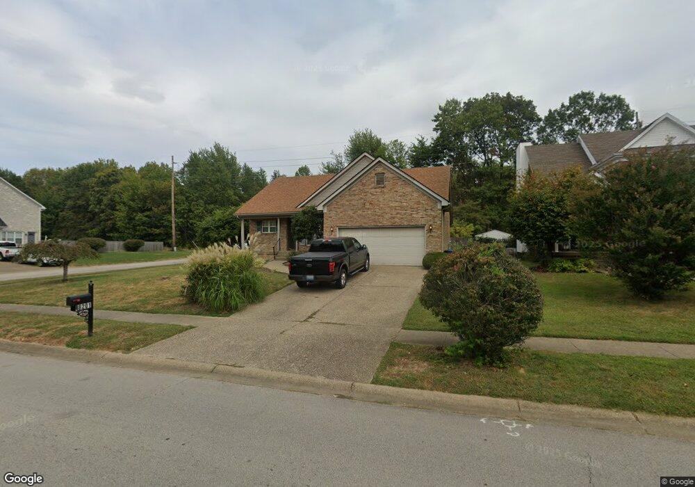 8201 Adams Run Rd, Louisville, KY 40228 - photo 1