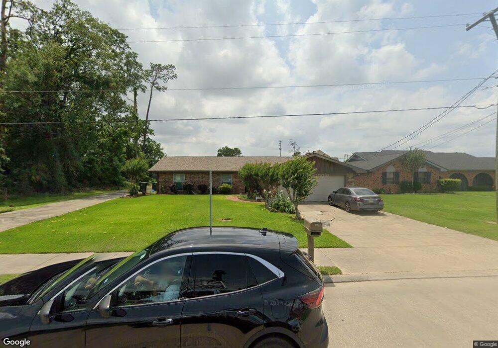 939 Cathy St, Lake Charles, LA 70615 - photo 1