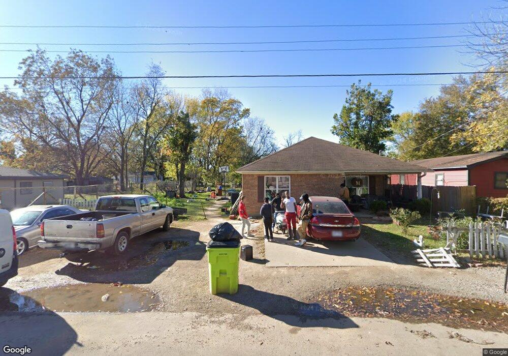 511 N Spring St, Stuttgart, AR 72160 - photo 1