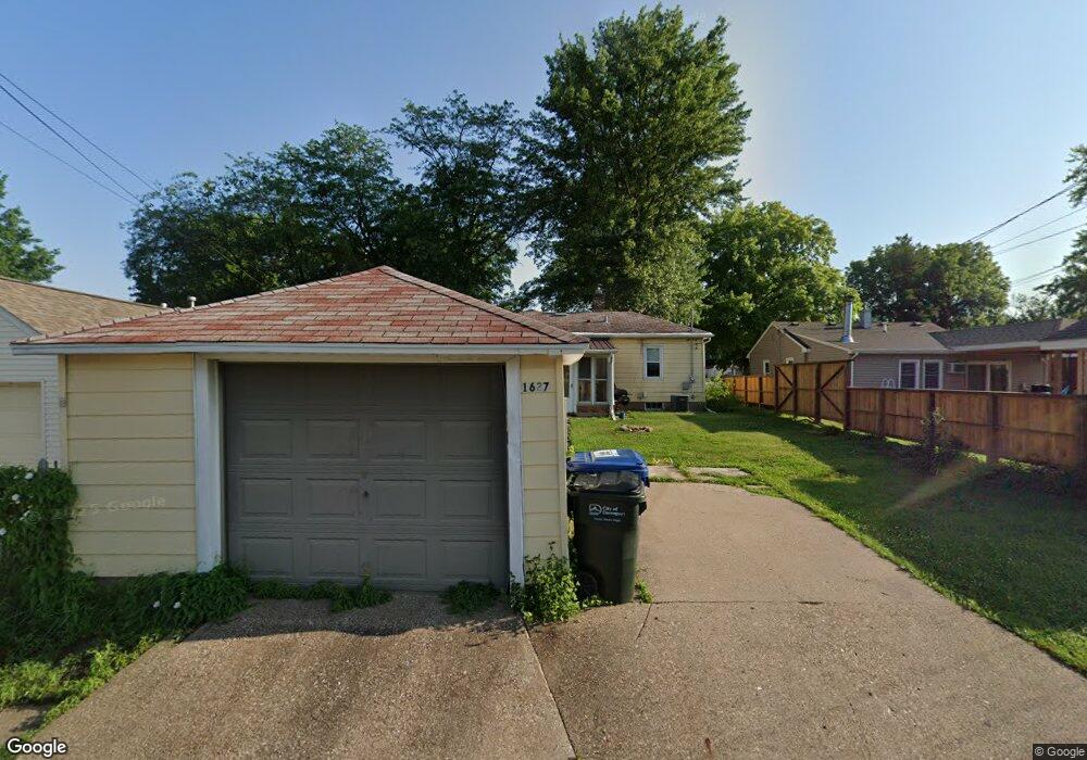 1627 W 38th St, Davenport, IA 52806 - photo 1