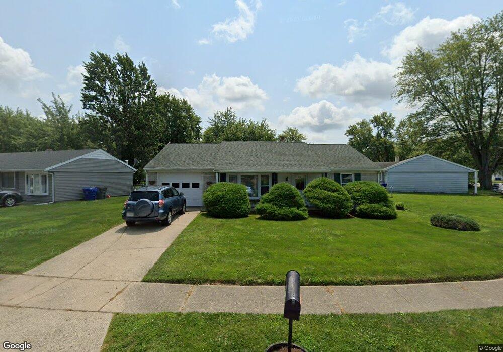 1713 Conti Ln, Kokomo, IN 46902 - photo 1