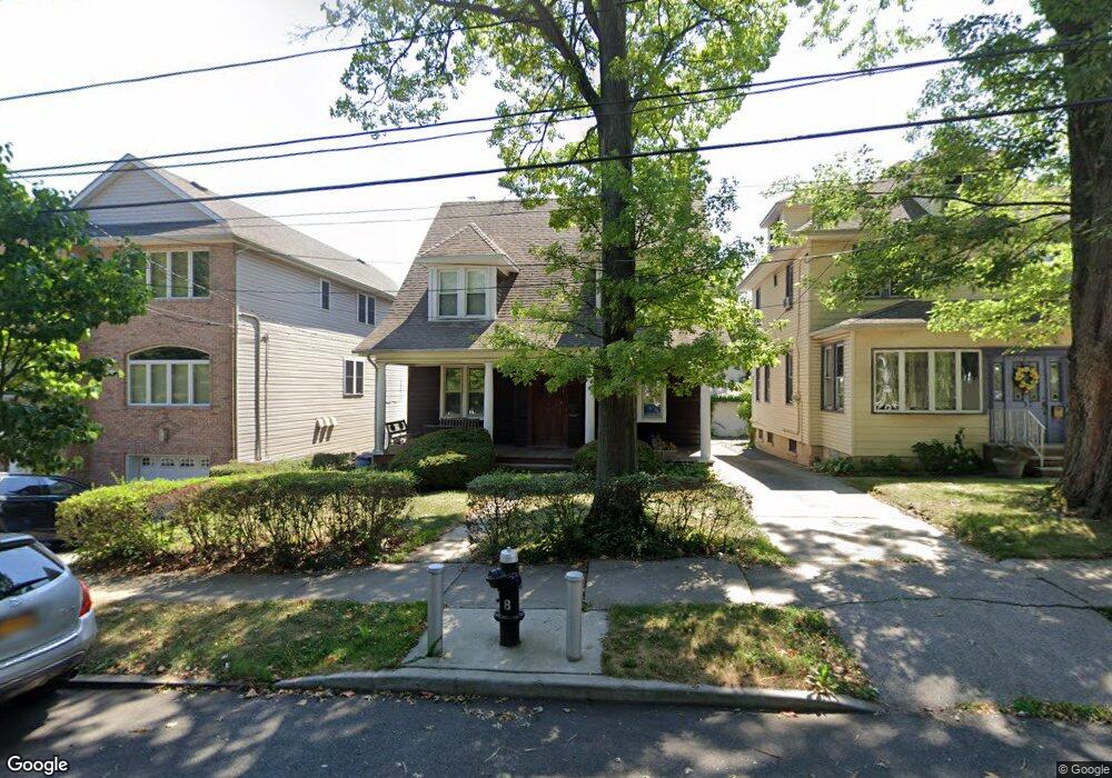 33 Haven Esplanade St, Staten Island, NY 10301 - photo 1