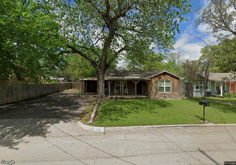 114 W Anderson St, Weatherford, TX 76086 - photo 1