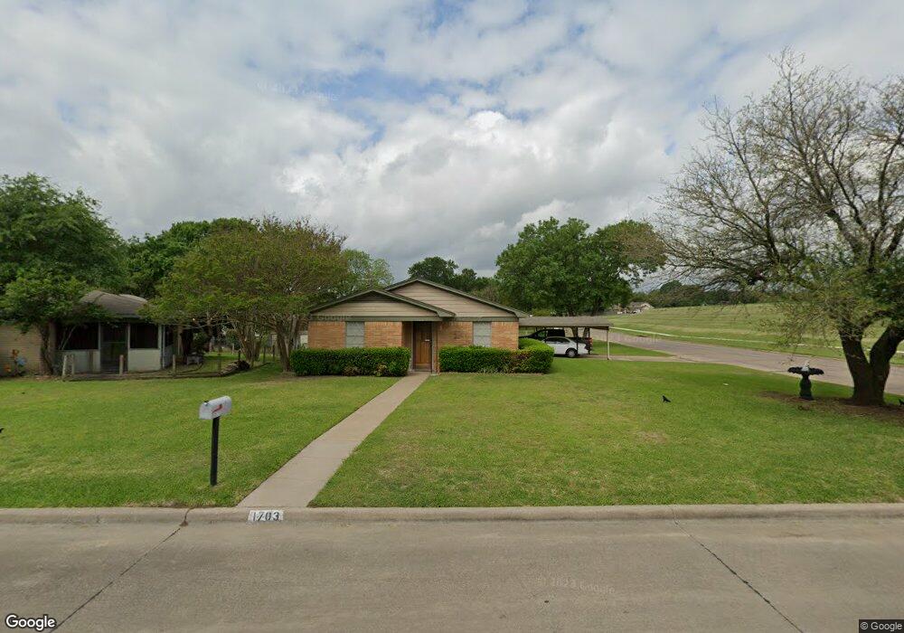 1703 Nichols St, Ennis, TX 75119 - photo 1