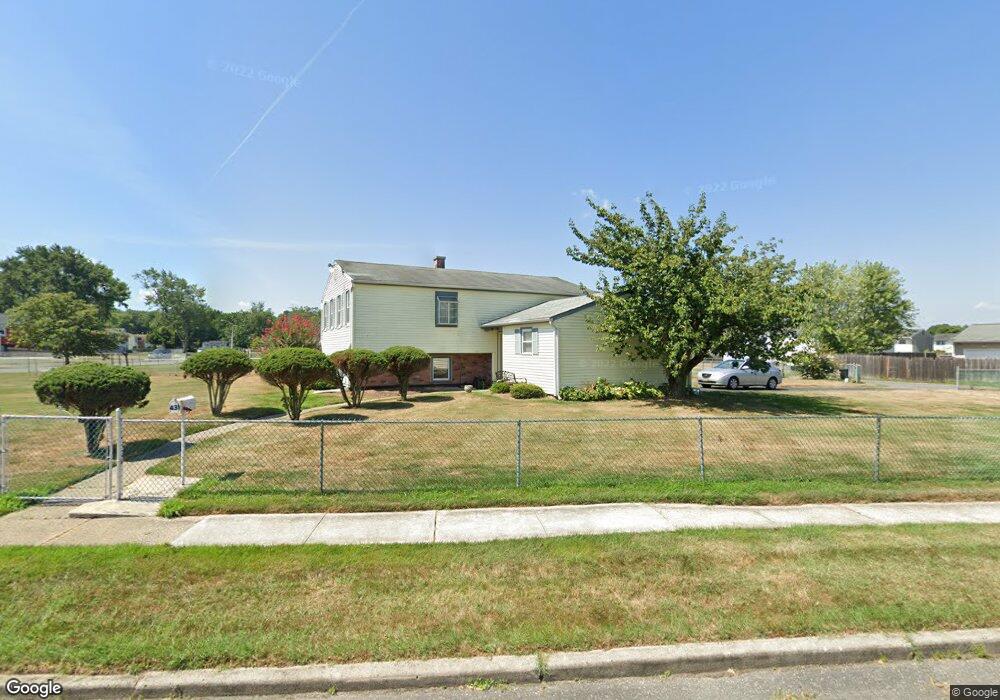 431 Dartmouth Ave, Pemberton, NJ 08068 - photo 1