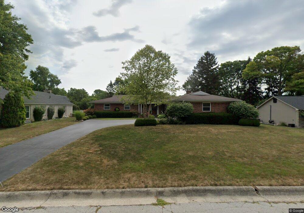 5924 Litchfield Rd, Columbus, OH 43235 - photo 1