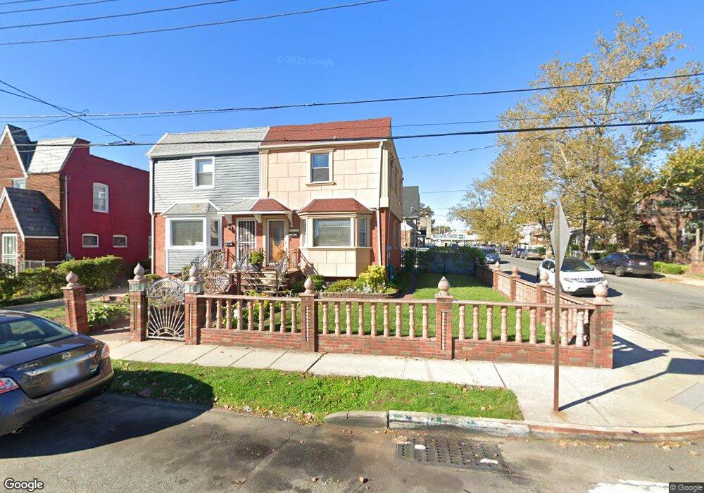 19621 118th Ave, Saint Albans, NY 11412 - photo 1