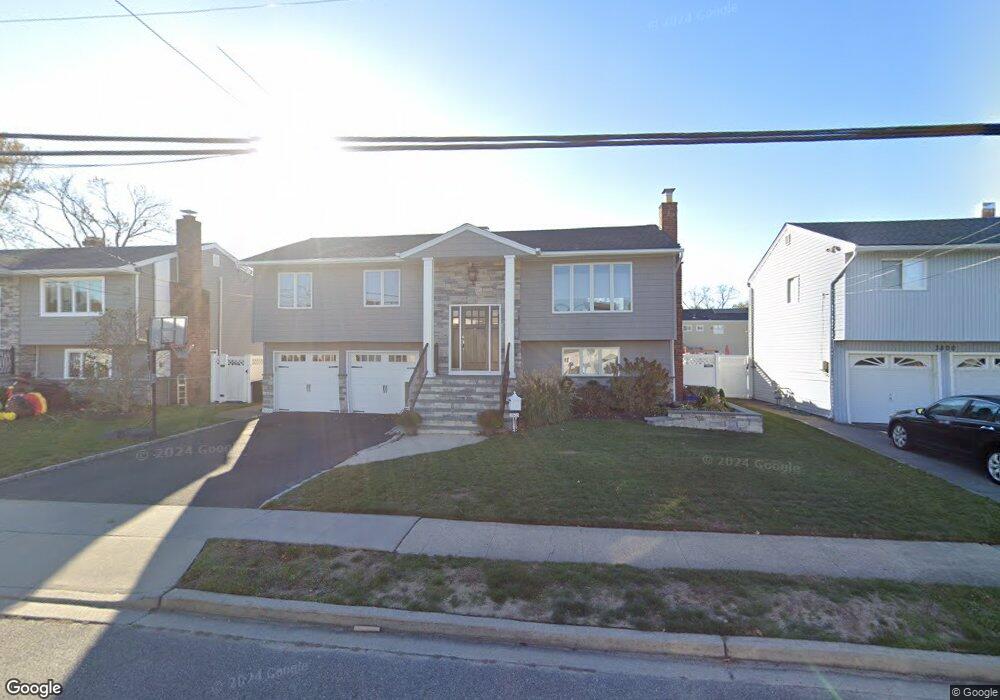 3806 Oceanside Rd E, Oceanside, NY 11572 - photo 1