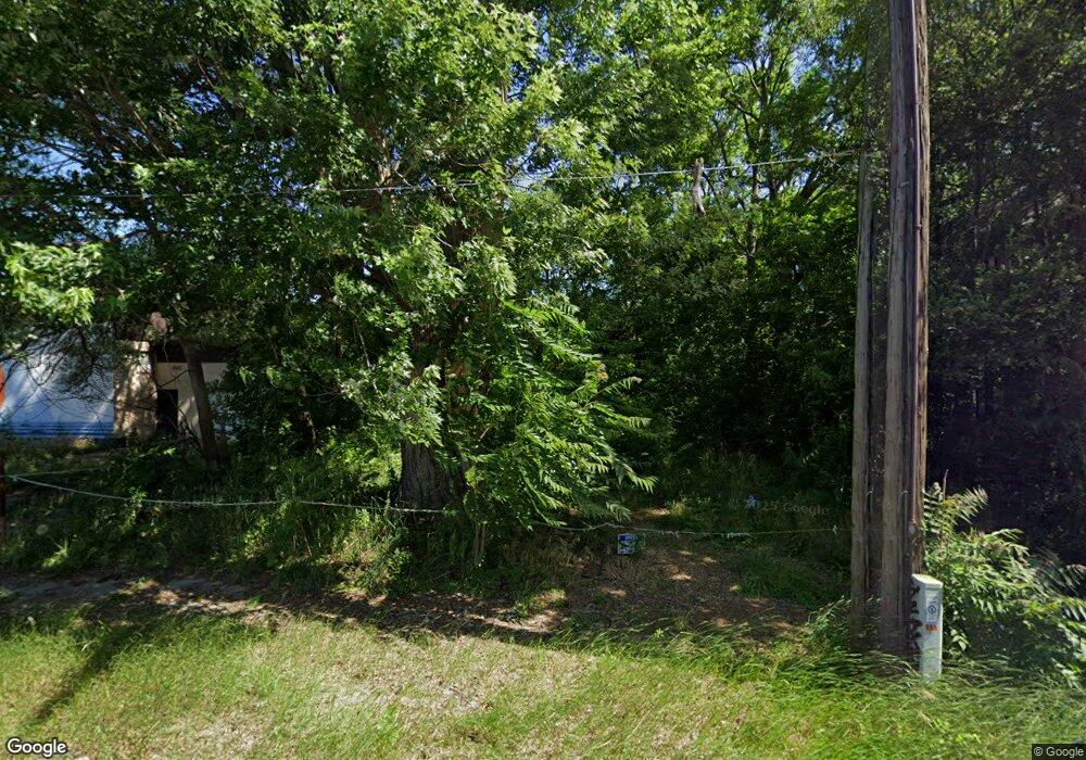 113 E Lakeview Ave, Flint, MI 48503 - photo 1