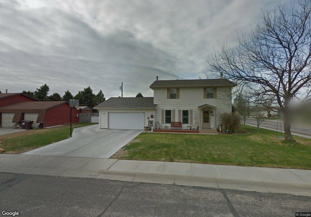 1902 E 29th St, Scottsbluff, NE 69361 - photo 1