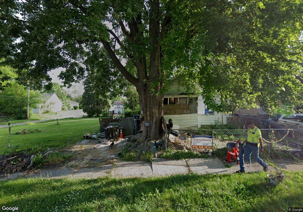 805 E Holbrook Ave, Flint, MI 48505 - photo 1