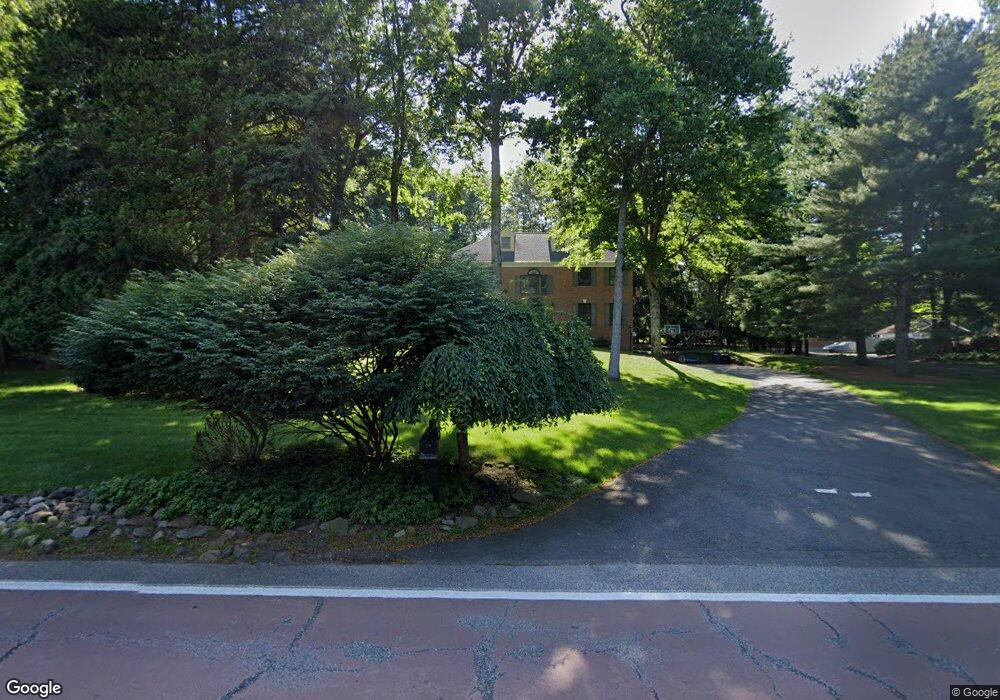 469 W Saddle River Rd, Upper Saddle River, NJ 07458 - photo 1