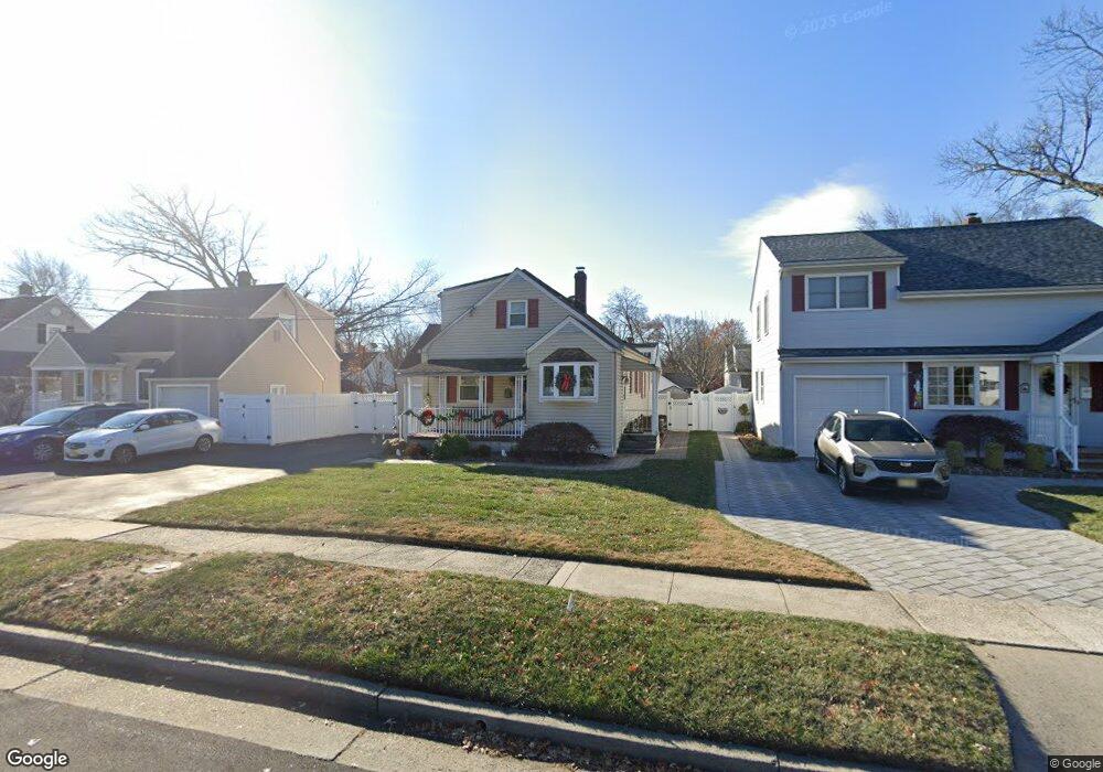 405 Fairview Ave, Middlesex, NJ 08846 - photo 1