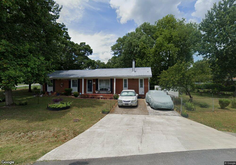 1715 Albert Ln, Hixson, TN 37343 - photo 1